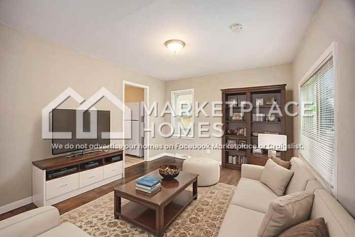 8147 Prospect Ave - Photo 3 of 24