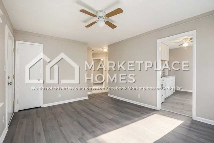 21412 Waltham Rd - Photo 4 of 24