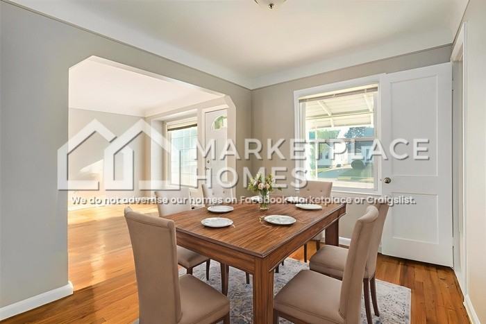 20943 Dexter Blvd - Photo 6 of 16