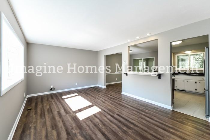 6488 Glenallen Ave - Photo 5 of 22