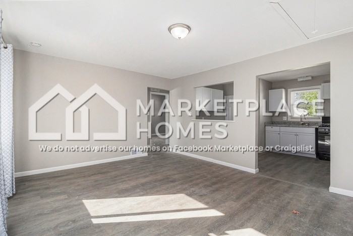 22375 Eastwood Ave - Photo 4 of 22