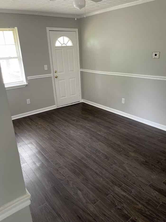 1425 Joseph E Boone Blvd Nw #D102 - Photo 4 of 11