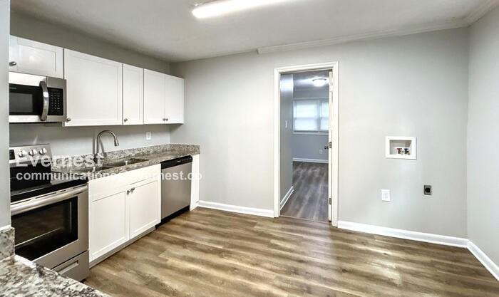 2168 Rexford Drive - Photo 6 of 24