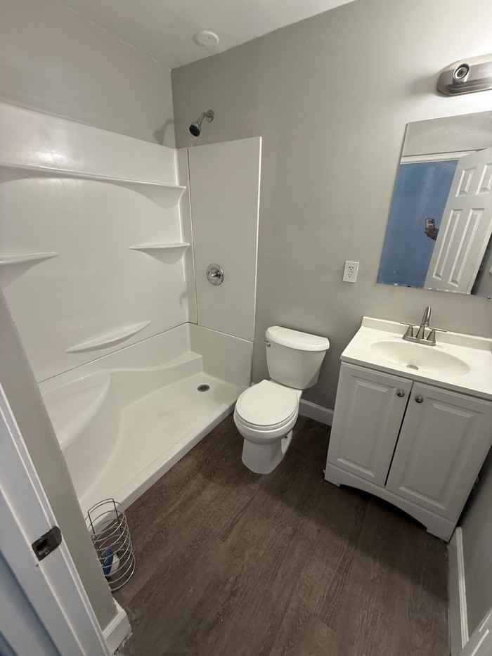 1611 Hasty Pl Nw #A - Photo 3 of 6