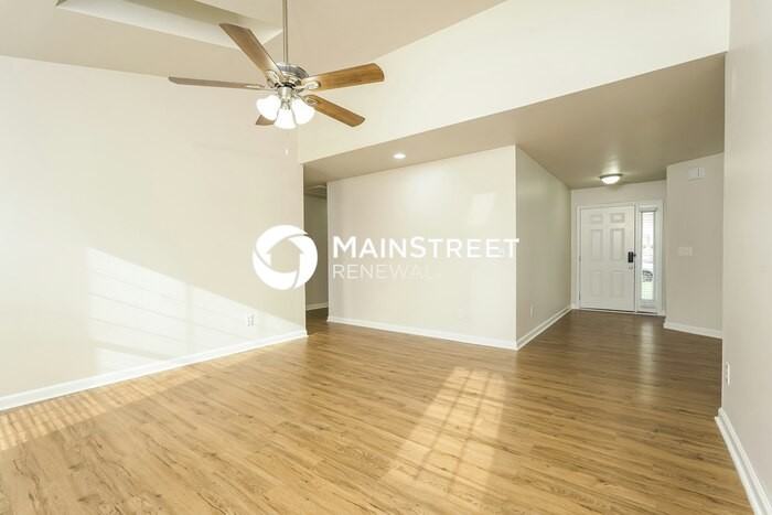 4403 Pleasant Valley Road - Photo 4 of 18