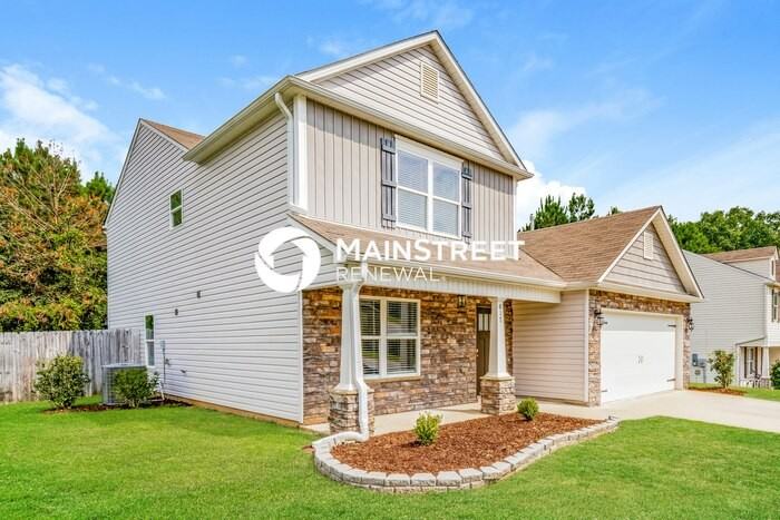 817 Huntington Trce - Photo 2 of 19