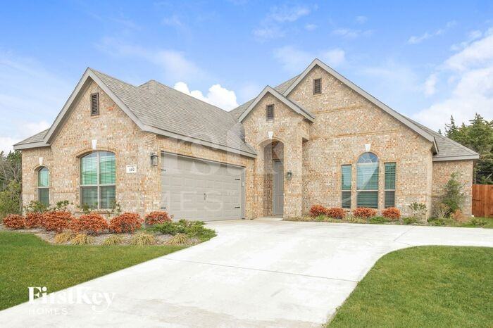 102 Cherrywood Cir - Photo 2 of 15