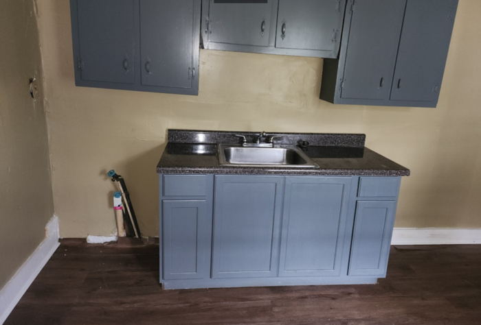 1485 E Mallory Ave #1 - Photo 2 of 14