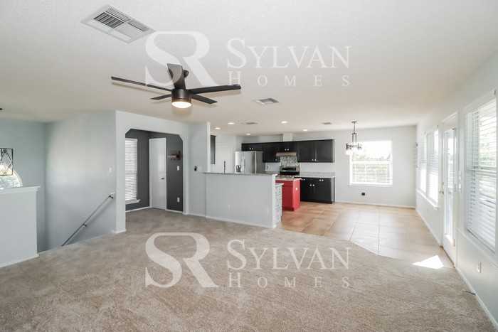 4206 Glendale Rd - Photo 4 of 16