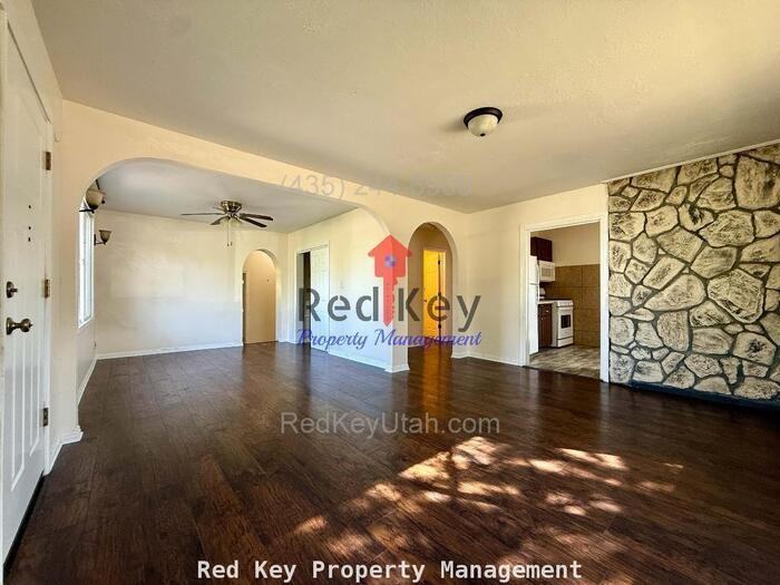 245 W 100 S - Photo 3 of 21