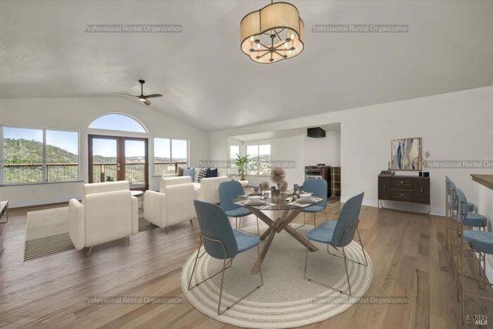 314 Lariat St - Photo 3 of 32