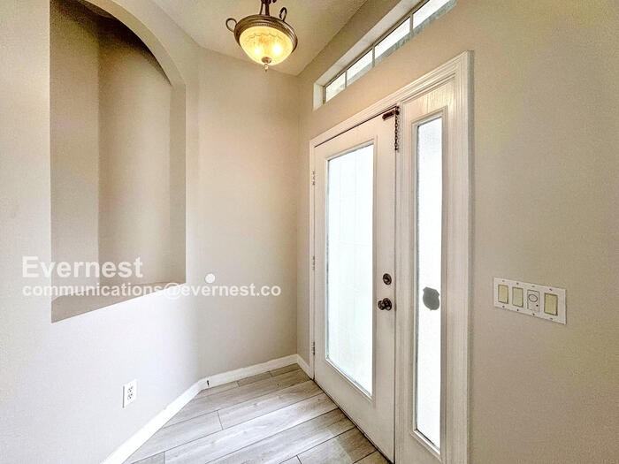 9019 Edenshire Circle - Photo 6 of 26