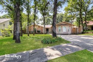 405 Lone Oak Cir - Photo 1 of 1