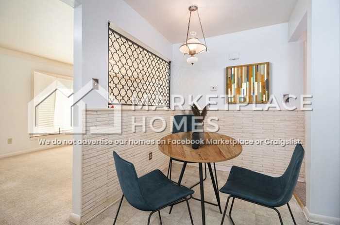 271 Gilman St - Photo 7 of 24