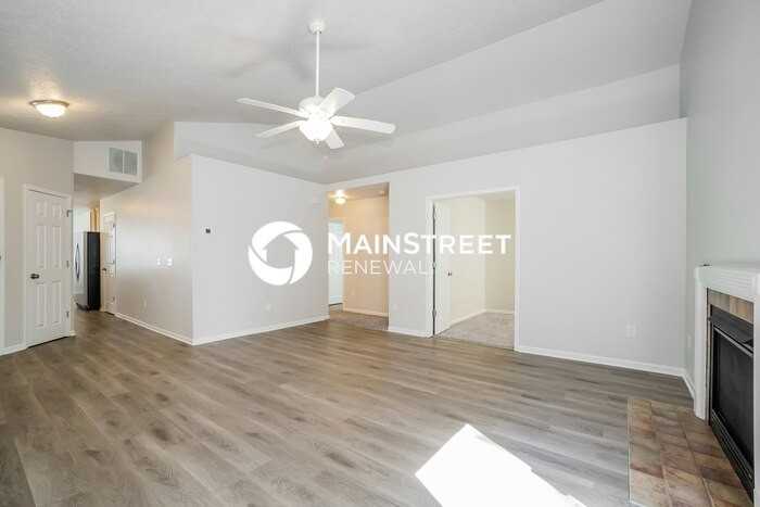 6817 Riding Trail Drive - Photo 5 of 18