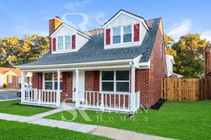 featured image of 15 N Lake Loop