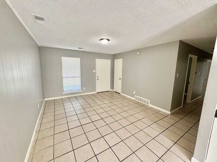 5168 Corkwood Dr - Photo 5 of 20