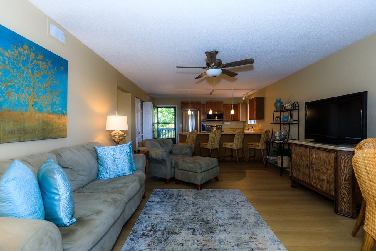 237 Sws Dr #2A - Photo 3 of 50