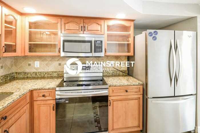 4251 Oakfield Ave - Photo 7 of 16