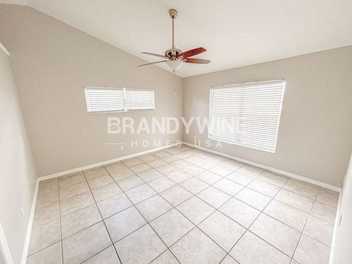 10419 Reagans Run Dr - Photo 4 of 17