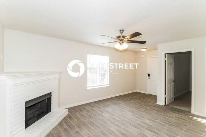 10103 Nolton Cir - Photo 4 of 18