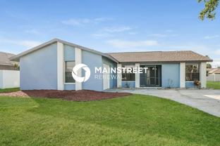 220 Se 27th Ter - Photo 1 of 1