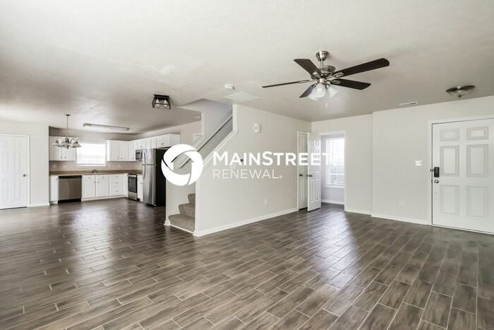 9710 Evanwood Ct - Photo 2 of 19