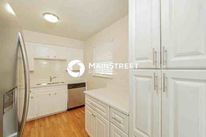 509 Northeast 98th Terrace - Photo 7 of 18