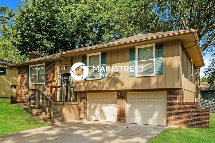 513 Grant Drive - Photo 2 of 19