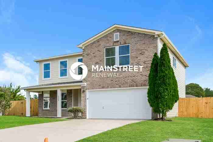 123 Fire Fly Lane - Photo 2 of 19