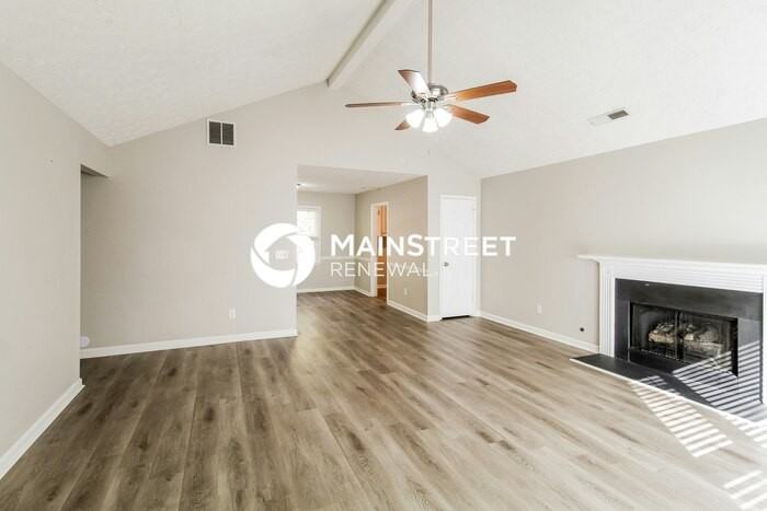 25 W Bradford Ct - Photo 4 of 15