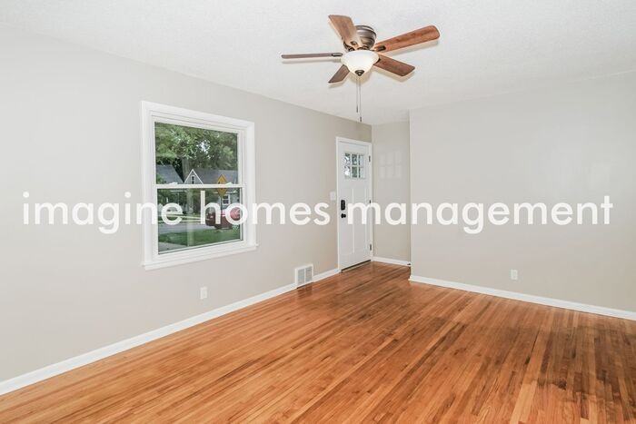 2721 Brunswick Avenue South - Photo 5 of 17