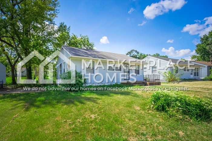 312 Banff Cir - Photo 3 of 30