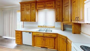 featured image of 331 W Indiana Ave