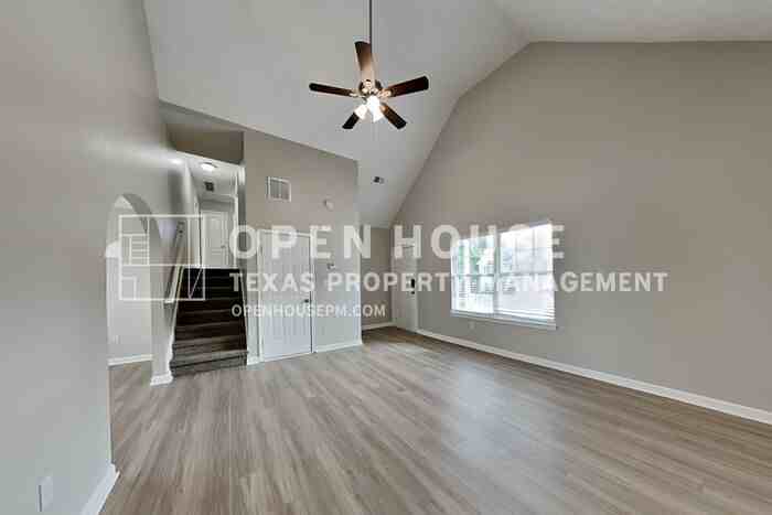 173 St Ann Circle - Photo 5 of 24