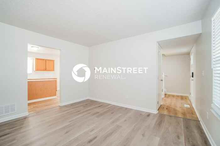 4301 Owl Court - Photo 5 of 19