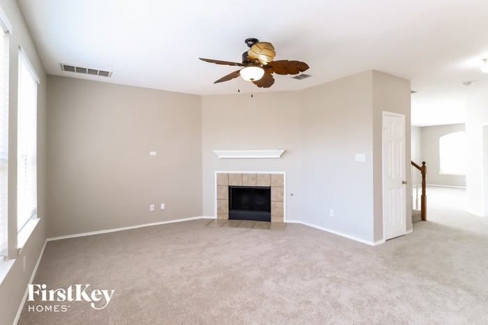 10316 Lake Brook Dr - Photo 3 of 15