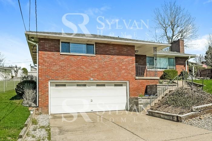 132 Autumn Drive - Photo 3 of 19