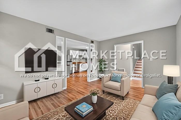 427 Whispering Pines Drive - Photo 4 of 29