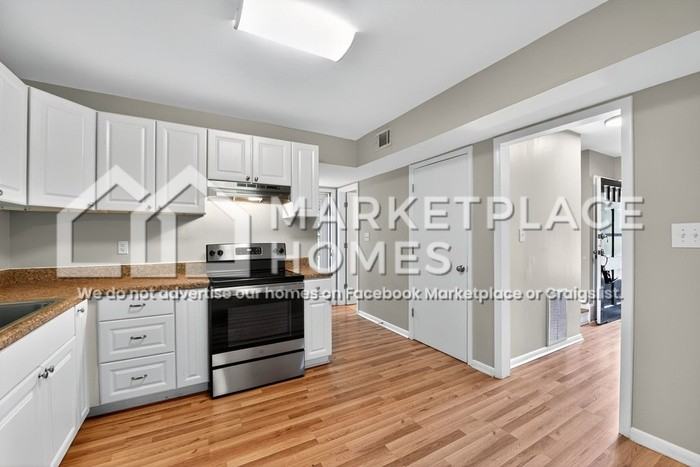 427 Whispering Pines Drive - Photo 7 of 29