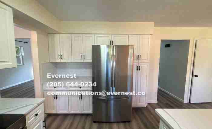 6642 Glacier Ave - Photo 5 of 45