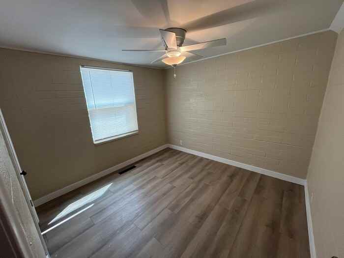 144 East 3185 South #A - Photo 5 of 11