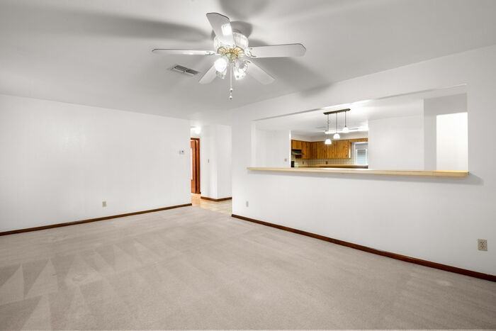 6700 Turner St N - Photo 6 of 29