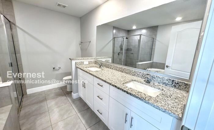 518 Bristol Cir - Photo 6 of 24