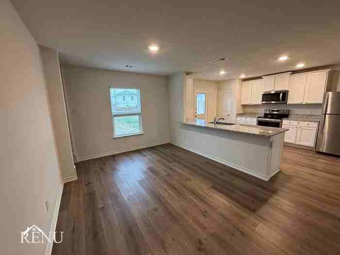 133 Stratton Lane - Photo 7 of 32