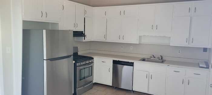 602 Brighton Drive Northwest - Photo 3 of 20