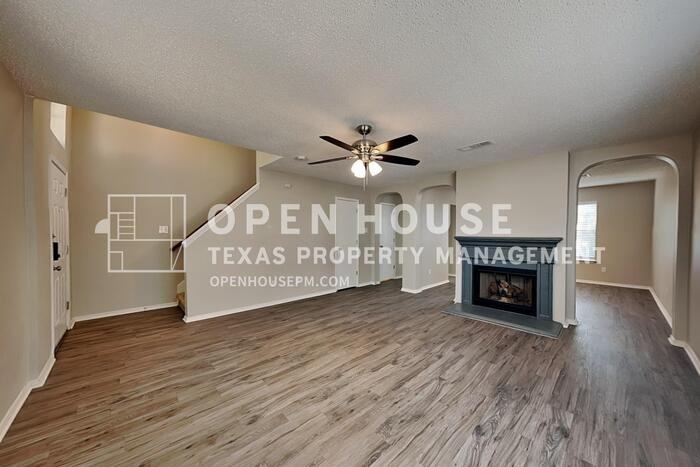 333 Longshore Dr - Photo 6 of 27