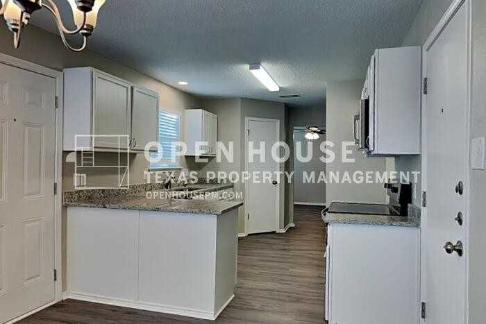 333 Longshore Dr - Photo 7 of 27