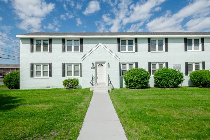 1208 W Ocean View Ave #D - Photo 3 of 28