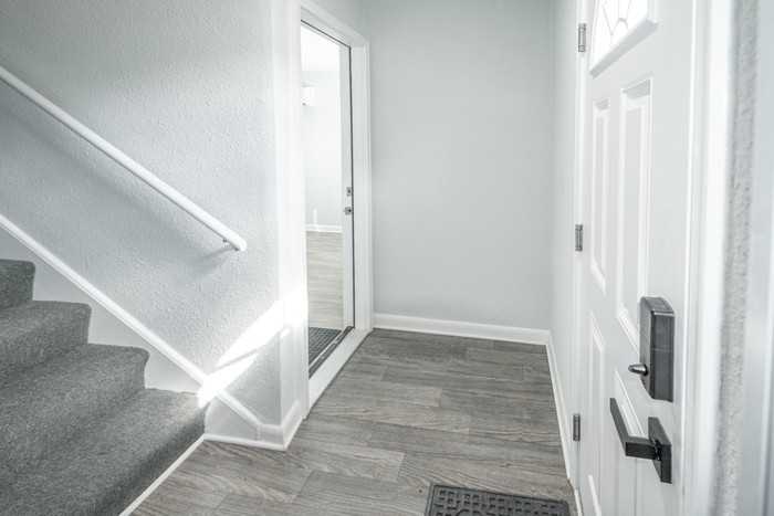 1208 W Ocean View Ave #D - Photo 5 of 28